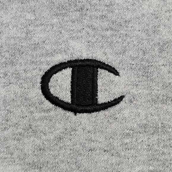 Champion Sweatshirt Small 19x24 C-Logo Embroidered - Picture 2 of 13
